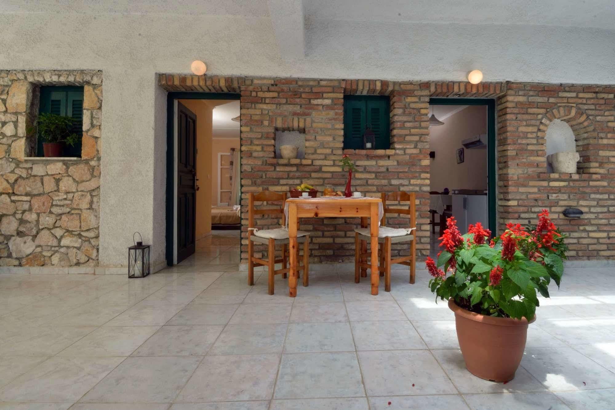 Damaskis Kassiopi Studios Exteriör bild