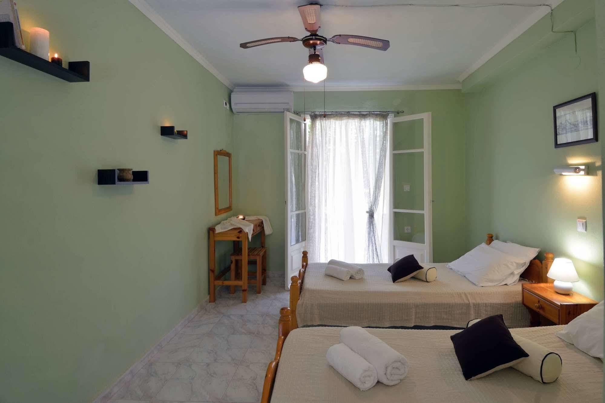 Damaskis Kassiopi Studios Exteriör bild