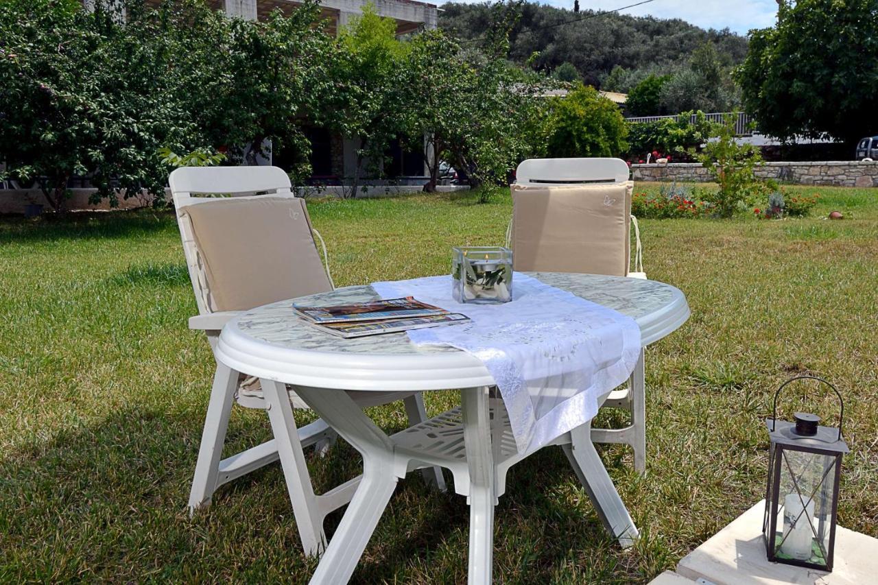 Damaskis Kassiopi Studios Exteriör bild